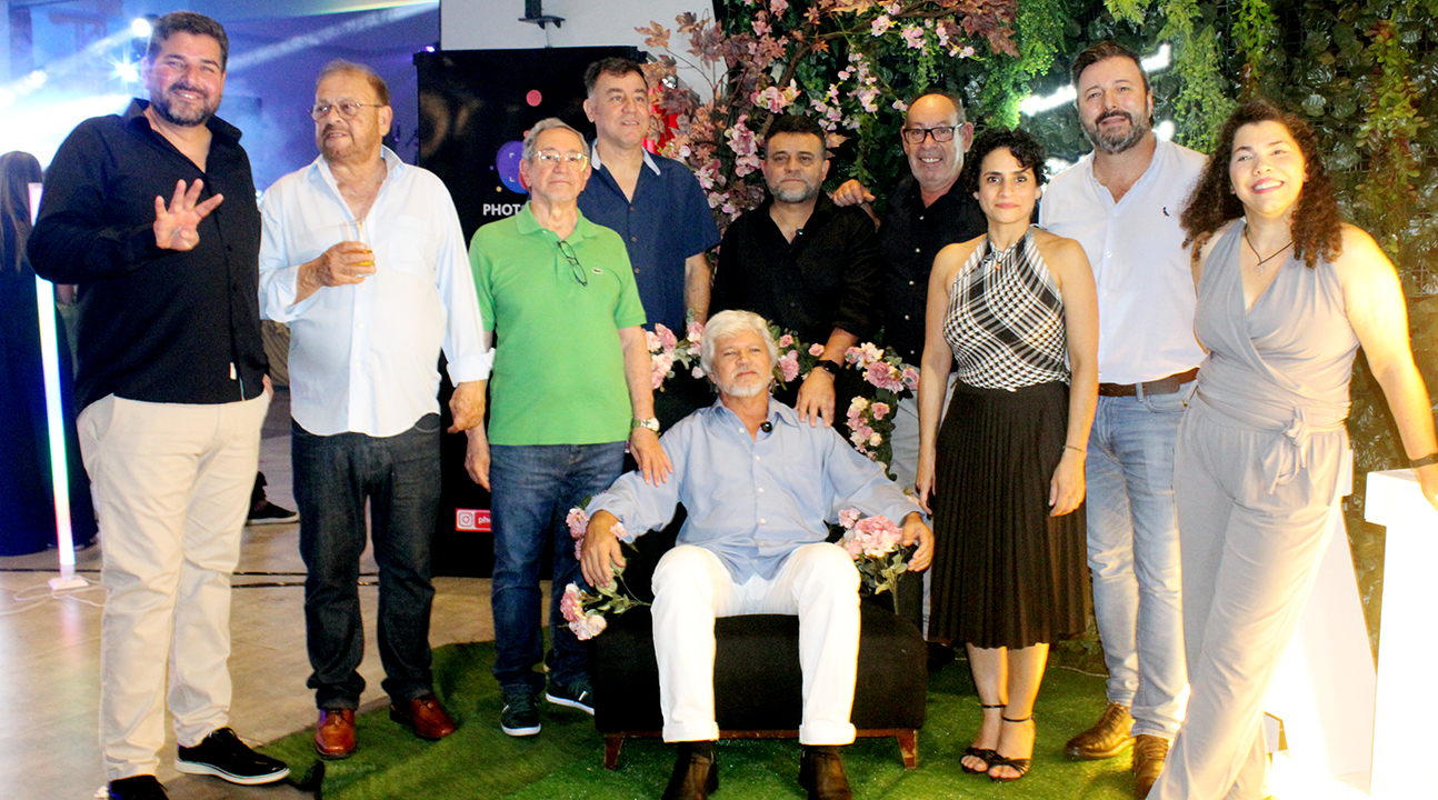 Jantar Dançante 2025 | Associados celebram em alto estilo o Dia do Professor e os 40 anos do SINPROSASCO