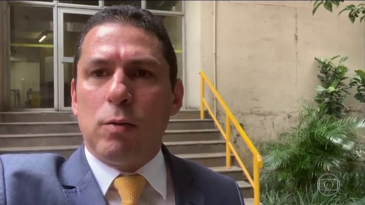 Presidente divulga texto e eleva tensão; Congresso decide liderar reforma