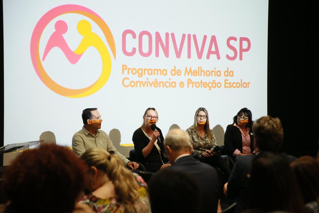 Conviva SP abre processo seletivo para professores