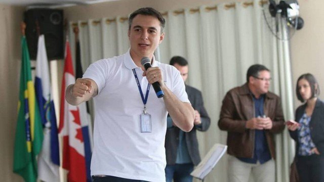 Estado troca nomes de escolas: de mestres e escritores para militares